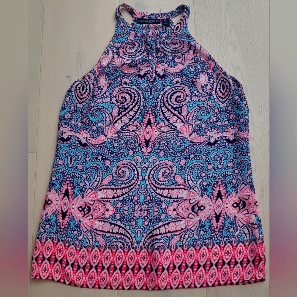 **SOLD In Bundle- Dressy sleeveless top Ladies S